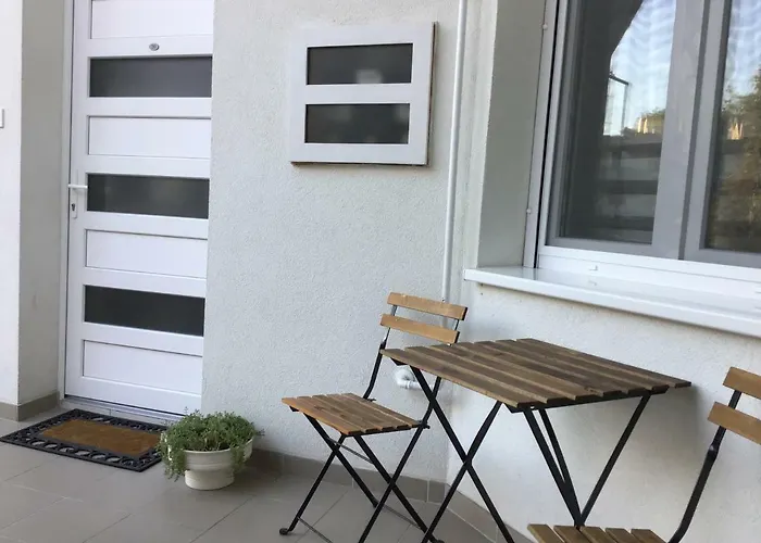 Gutenberg Apartments